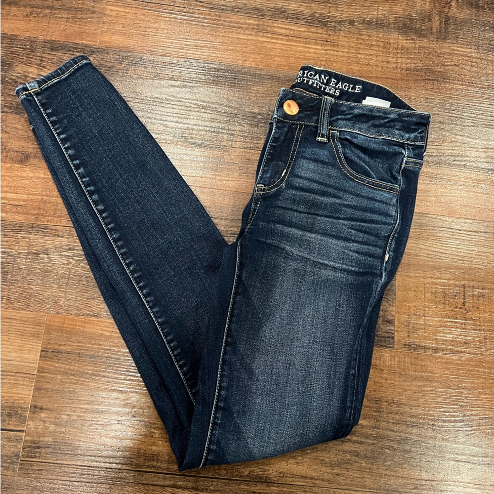 American Eagle skinny jeans